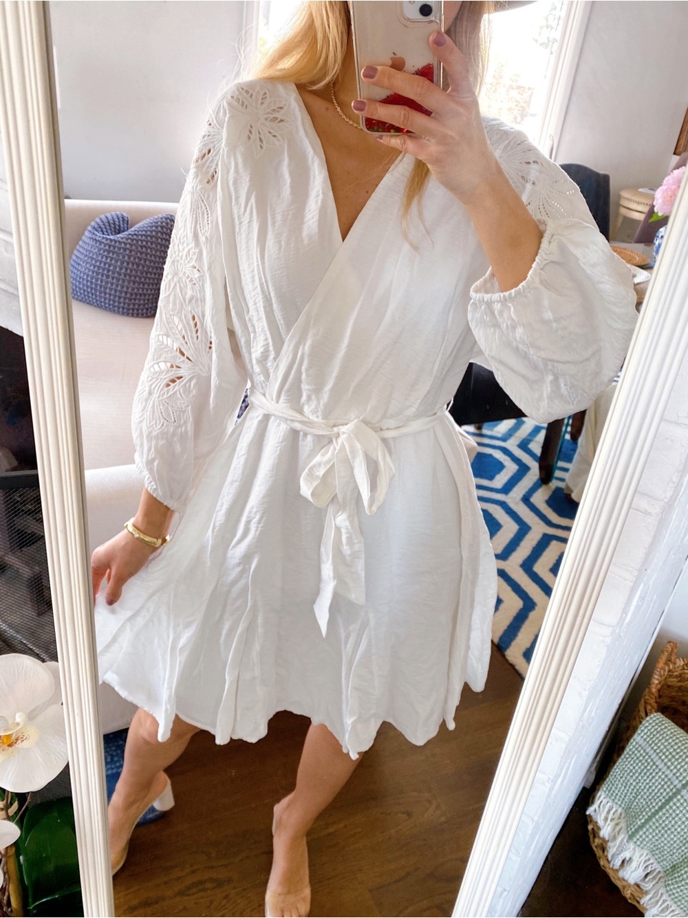 DKNY White Tie-Waist Balloon Eyelet Sleeve Faux Wrap Dress! 🐚